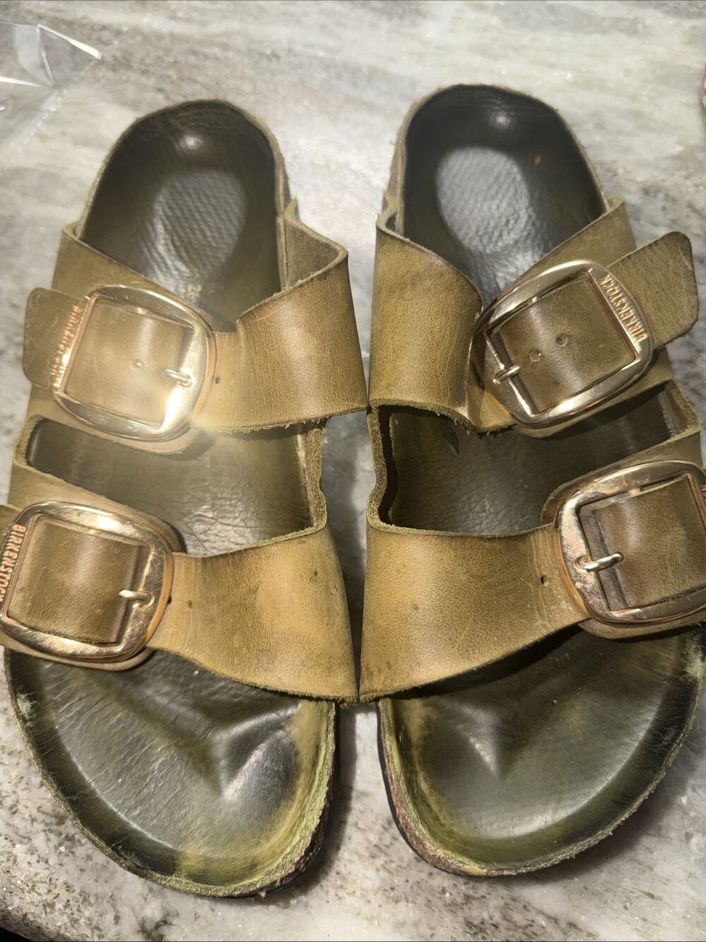 BIRKENSTOCK Milano Big Buckle Oiled Leather Olive SIZE 40 EU Ladies 9 Men 7(SRD)